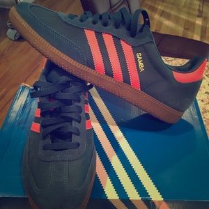 Adidas Samba RARE FIND!